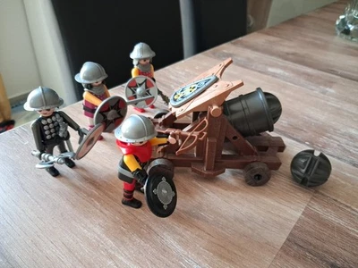 Playmobil Lot 4 Chevaliers Avec Gros Canon ,chateau Moyen Age ( 130) - Photo 1/3
