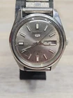 Seiko 5 Automatic 21 Jewels Men’s Vintage Day-Date , Runs but Starts & Stops.