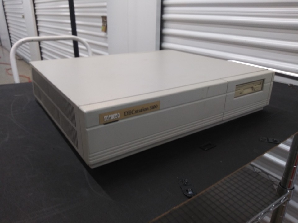 Vintage DEC Digital Equipment DECstation 3100 Workstation, PM20A-CB ...