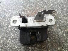 VW POLO 9N Cerradura de Puerta Trasera 6Q6827505E 1.90 Diesel 2007 33855263