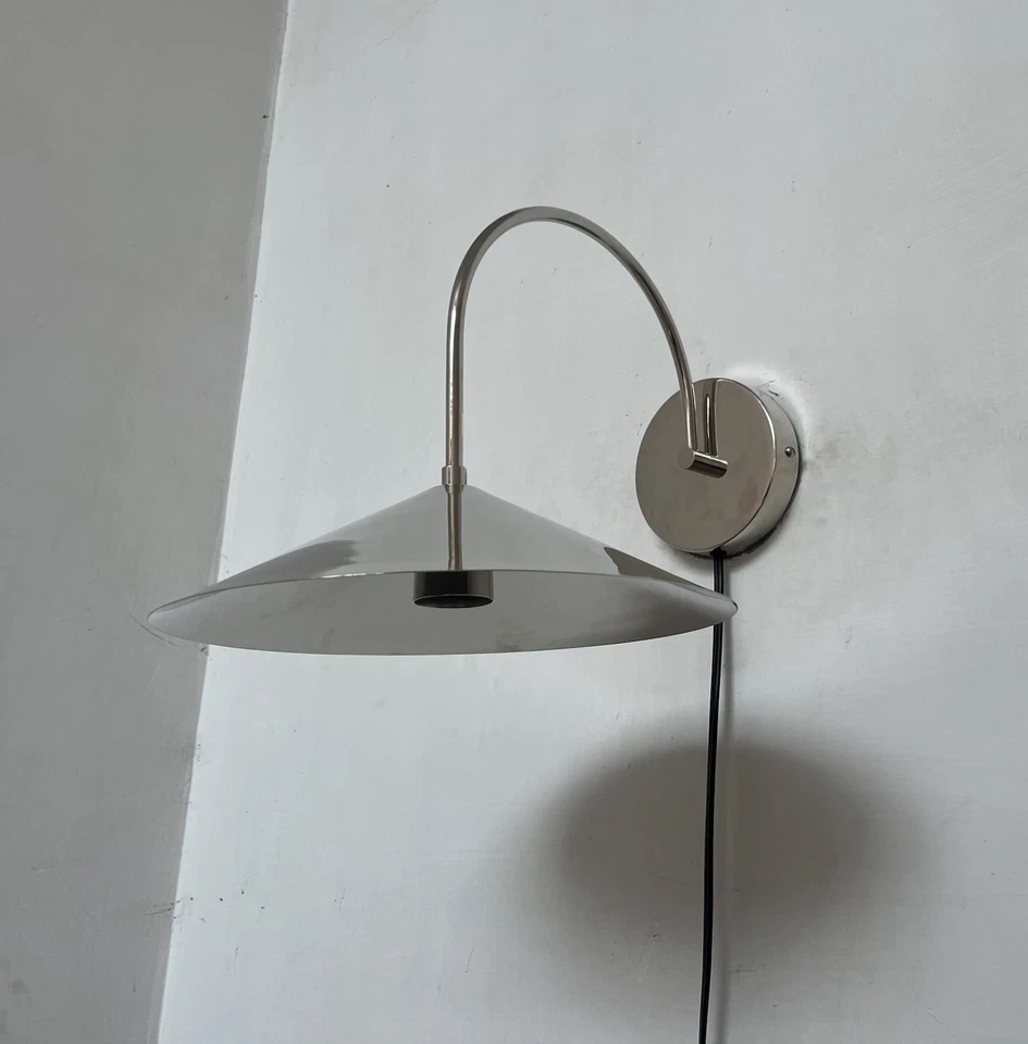 Mid Century Plug-In Wall Sconce: Chrome Finish, Decorative Lighting - Image 4 of 4