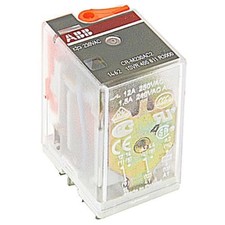 1pc ABB 1SVR405611R3000 PT L70 730 RELAY 2SPDT 230VAC