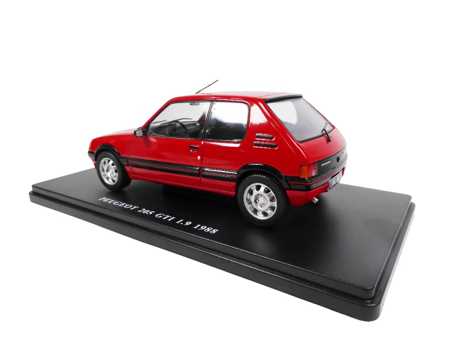 Peugeot 205 GTI 1.9 1988 rouge 1/24 IXO OPO10 Voiture miniature Diecast 6718 - Photo 3/4