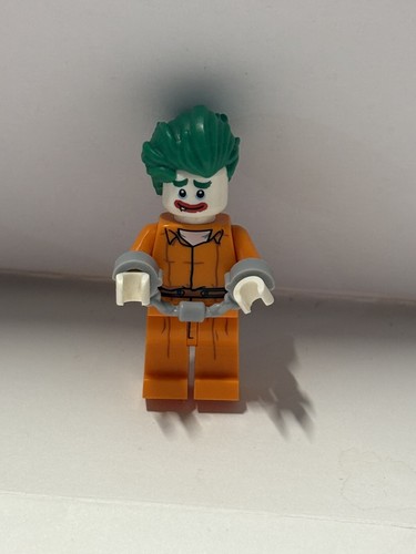 The LEGO Batman Movie Series 1 Minifigure 71017 - Arkham Joker - Picture 2 of 4