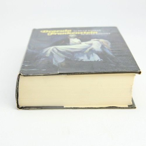 1970s Dracula and Frankenstein HCDJ Book Club Edition gutter code W6 - Picture 5 of 13