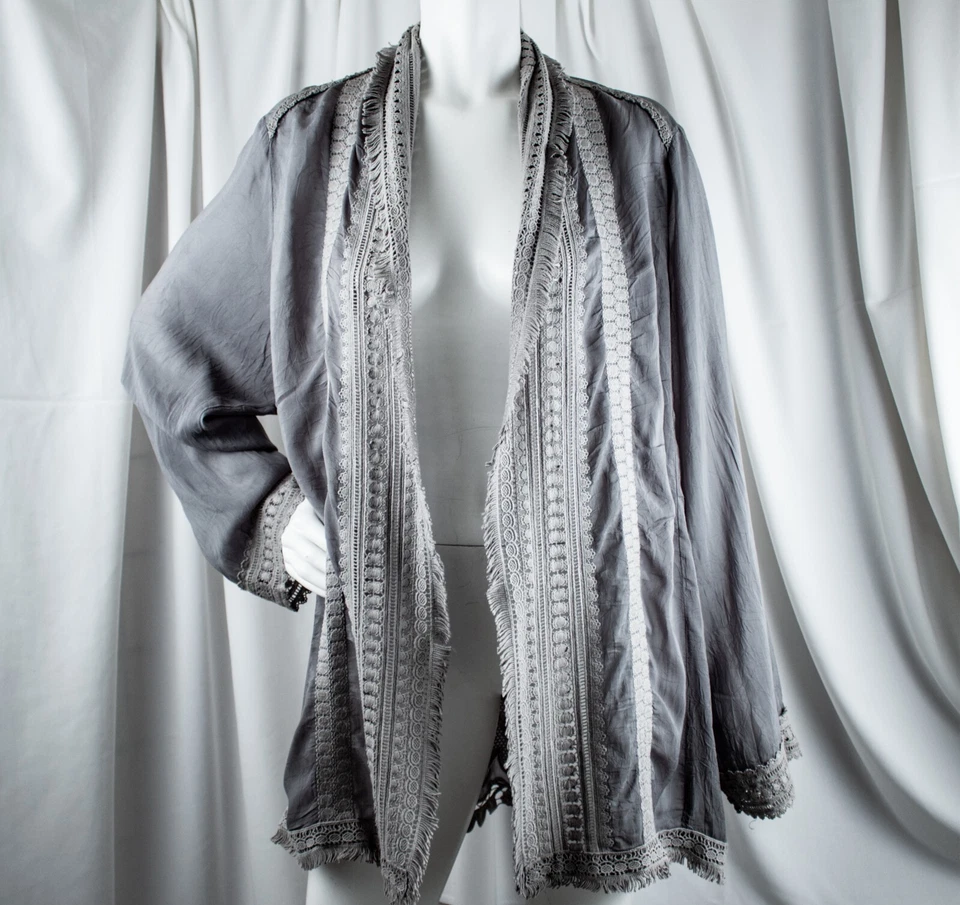 JOHNNY WAS Nueva Chaqueta Plumero Bohemia de Encaje Gris Plateado para Mujer Talla XL Foto 2 de 4