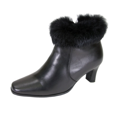   PEERAGE Venus Women's Wide Width Leather Fur Collared Dress Booties  