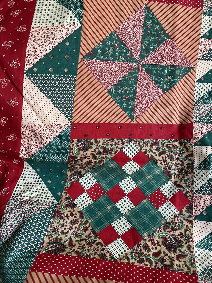 Vintage Fabric by Joan Kessler for Concord. Approx. 112”x43” Paisley Quilt - Image 3 of 4