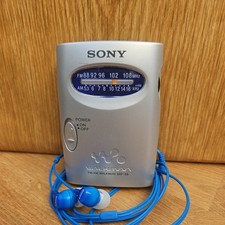 Sony Walkman SRF-59 FM/AM Radio – Portable – With Headphones – Fully Working