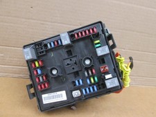 18 19 20 Gmc Savana Engine Fuse Box Relay Junction Block Panel 84472974 18 19 20 Gmc Savana Engine Fuse Box Relay Junction Block Panel 84472974