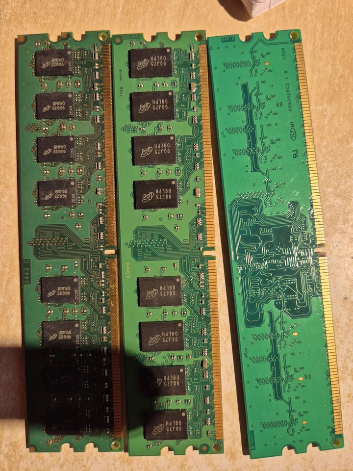 DDR2 Dimm 2GB Crucial Ram Memory SDRAM modules X 3 - Image 3 of 3