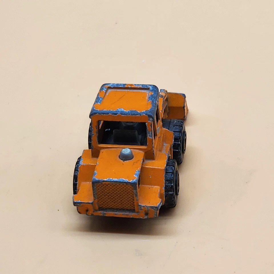 Vintage Majorette France Diecast Front Loader Tractor Construction Vehicle Toy - Image 4 of 4