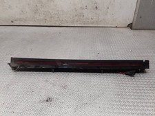 Isuzu Trooper 2000 Troisième feu stop DEV506730