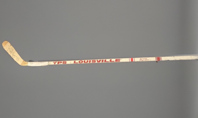 Steve Yzerman Signed Louisville TPS Pro Stock Stick YZERMN Shaft Stamp Red Wings