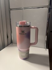 Stanley TRINKFLASCHE THERMOBECHER - 0,89L - THE QUENCHER H2.0 FLOWSTATE™ TUMBLER