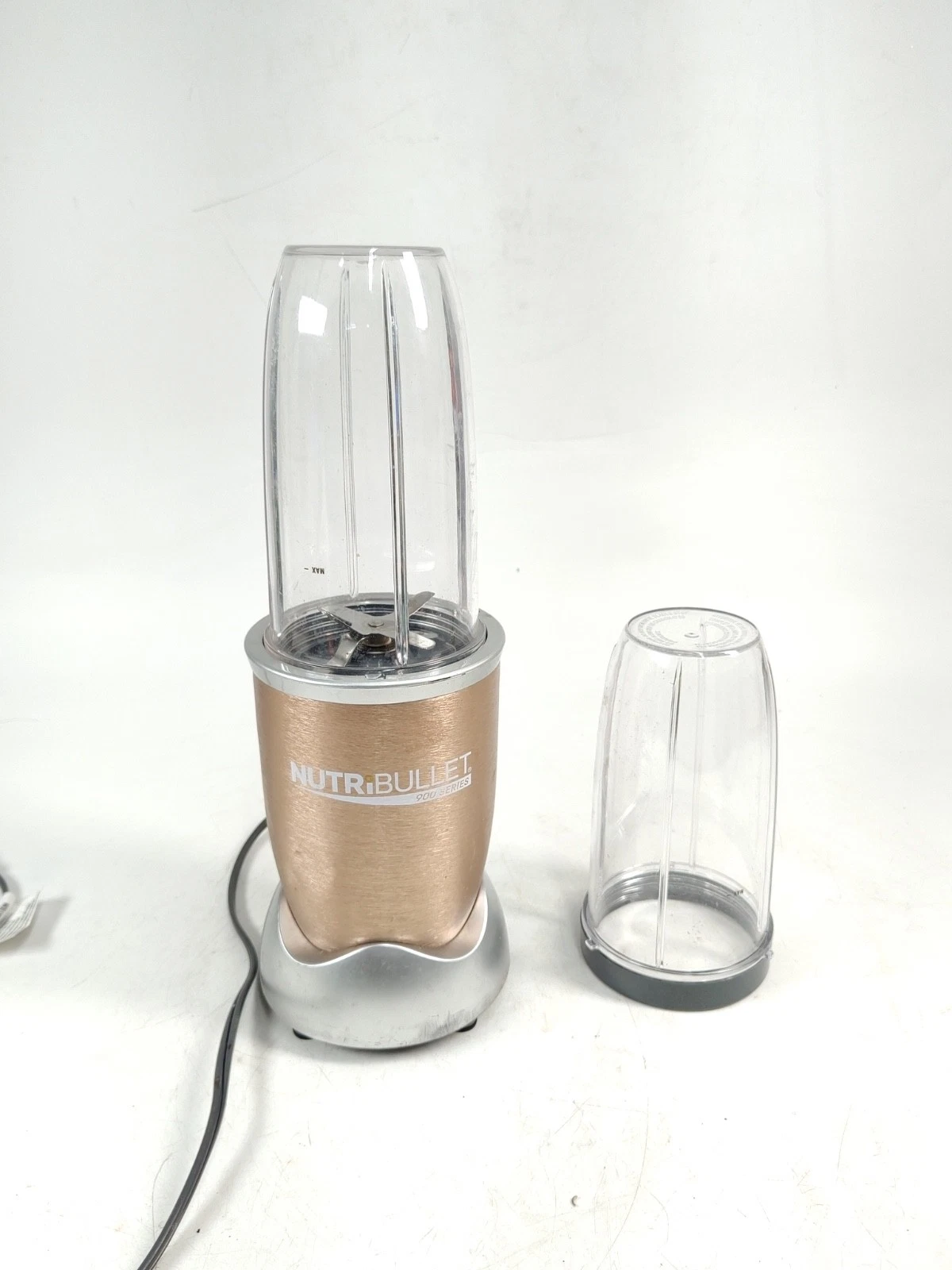 NutriBullet Pro 900-Watt Hi-Speed Blender/Mixer Twist & Blend Set