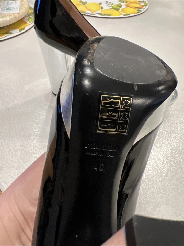 Miu MiuPumps Black &Silve Accent 40 ⭐️⭐️⭐️⭐️ - Image 4 of 4