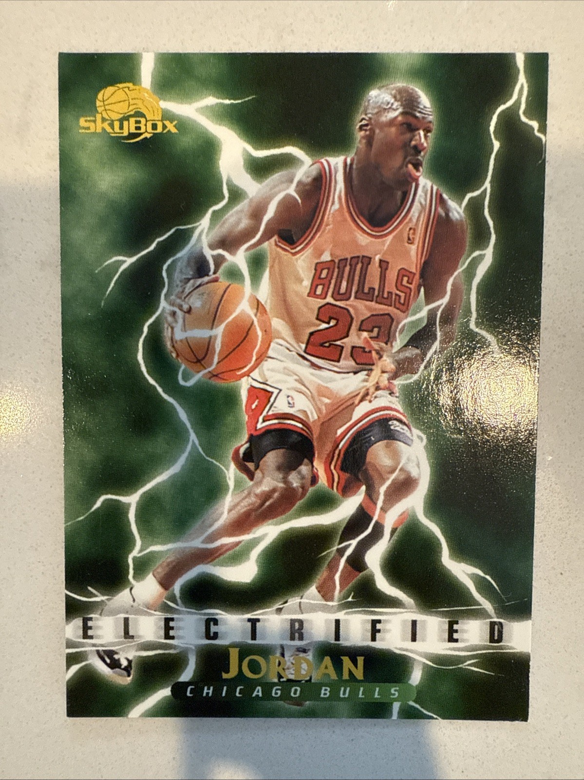 1995-96 Skybox Premium - Electrified Michael Jordan #278
