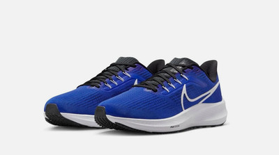 Nike Air Zoom Pegasus 39 Size 9.5 Mens