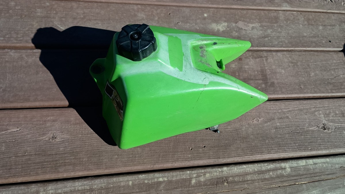 gasp ストリンガータンク　ウォッシュグリーン　M 1985 - 2003 1999 KAWASAKI KX60 OEM GAS FUEL TANK GAS TANK 51081