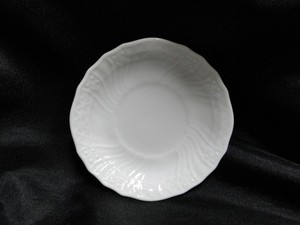Hutschenreuther Dresden, White, Embossed: Butter Pat (s), 3 1/4"