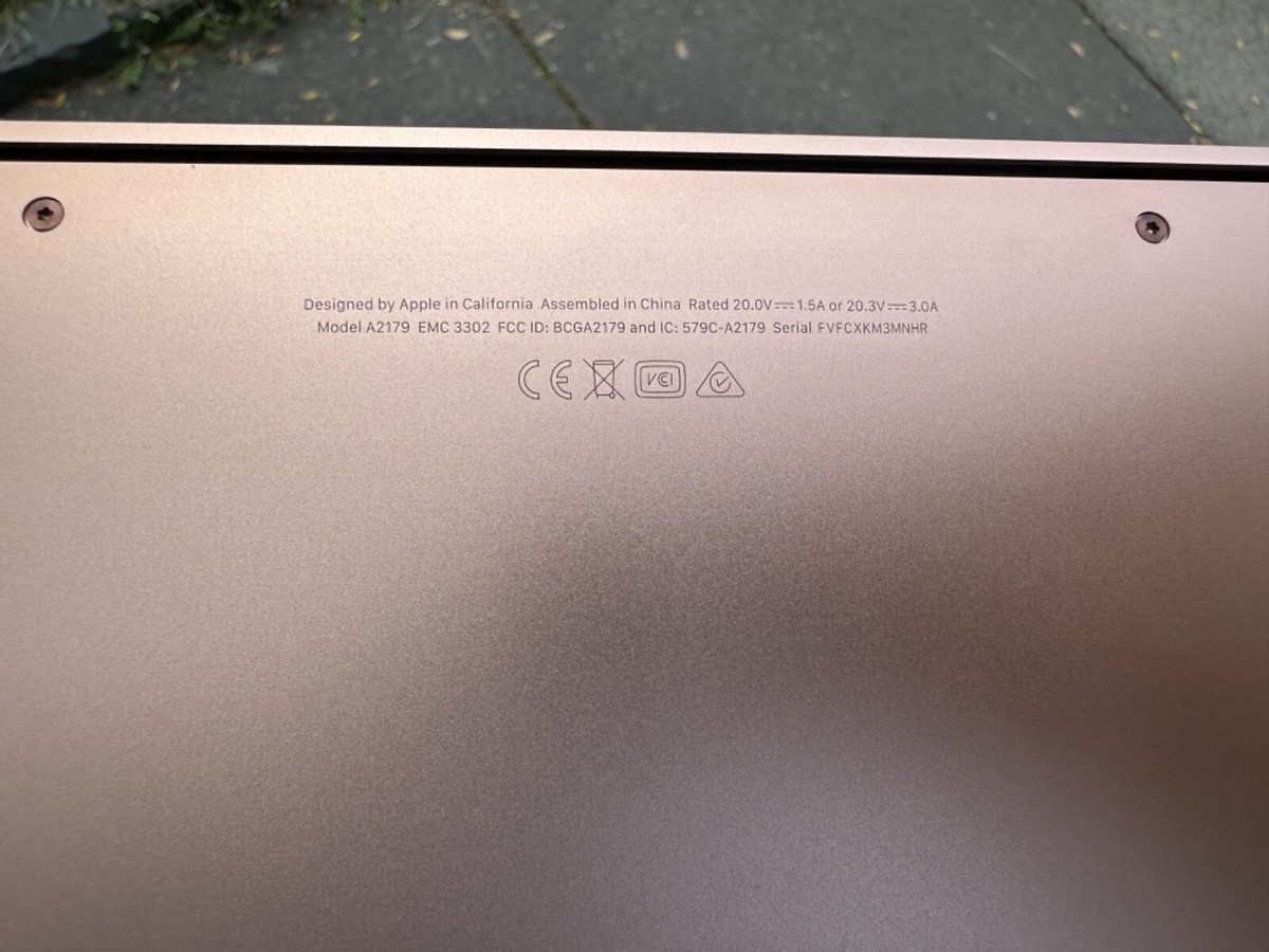 【ジャンク品】Apple MacBookAir2020 Retina 2020 Apple MacBook Air 13