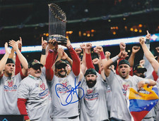 DAVE MARTINEZ  WASHINGTON NATIONALS  ACTION SIGNED 8x10