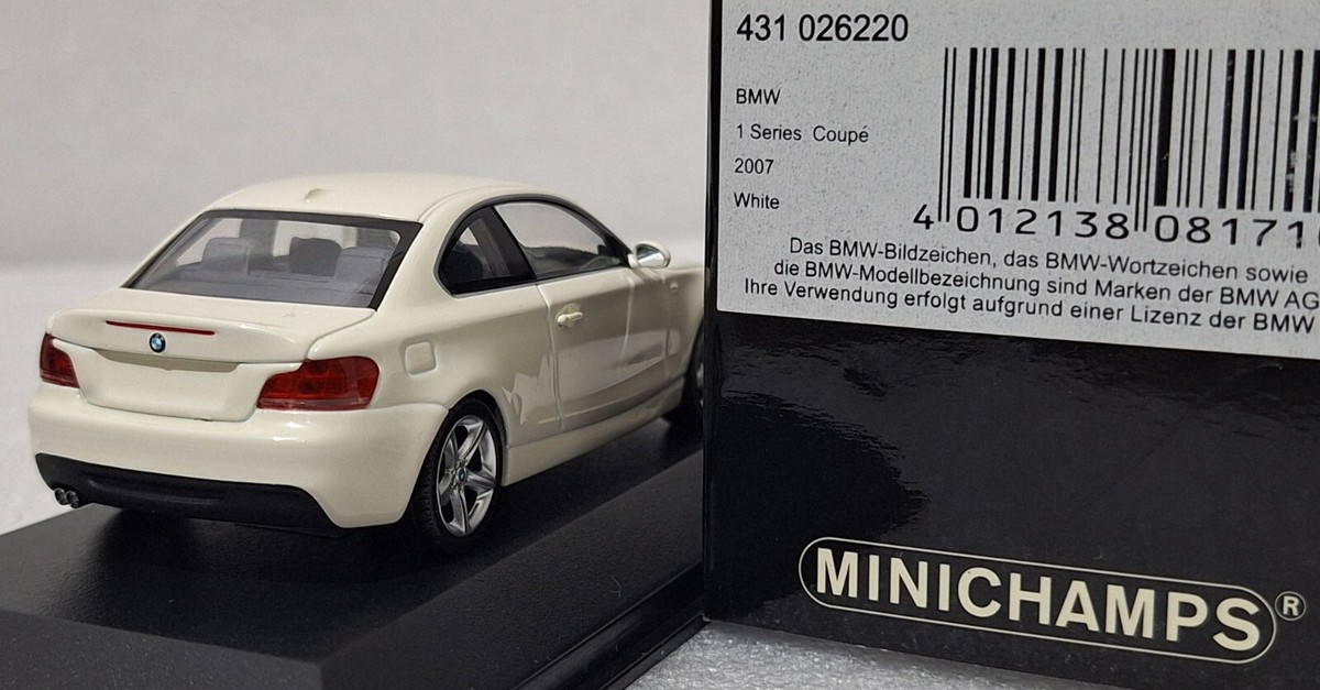 BMW 1er Coupe E82 ミニカー PMA ディーラー別注 1/43 BMW 1-Series Coupe E82 2007 Alpine White 1:43 Minichamps