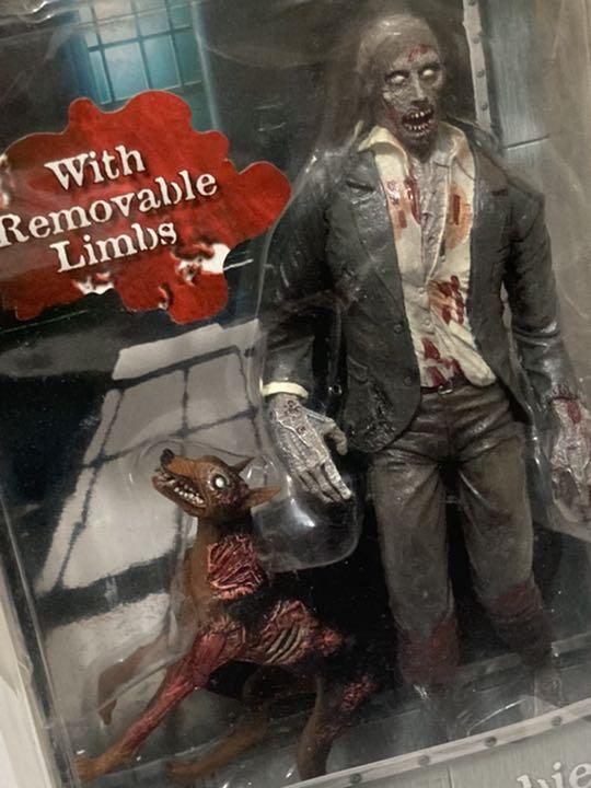 Resident Evil 10th Anniversary Biohazard Zombie and Dog Action