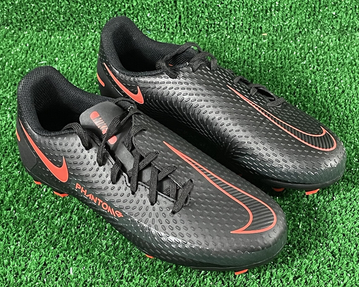 Nike Phantom GT Academy FG Soccer Cleats Size Youth Size