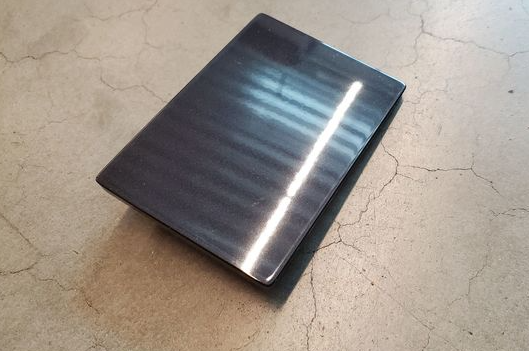 NOUVELLE BANDE DE GRILLE DE RADIATEUR GAUCHE AUDI Q8 4MN 4M8807967RN4