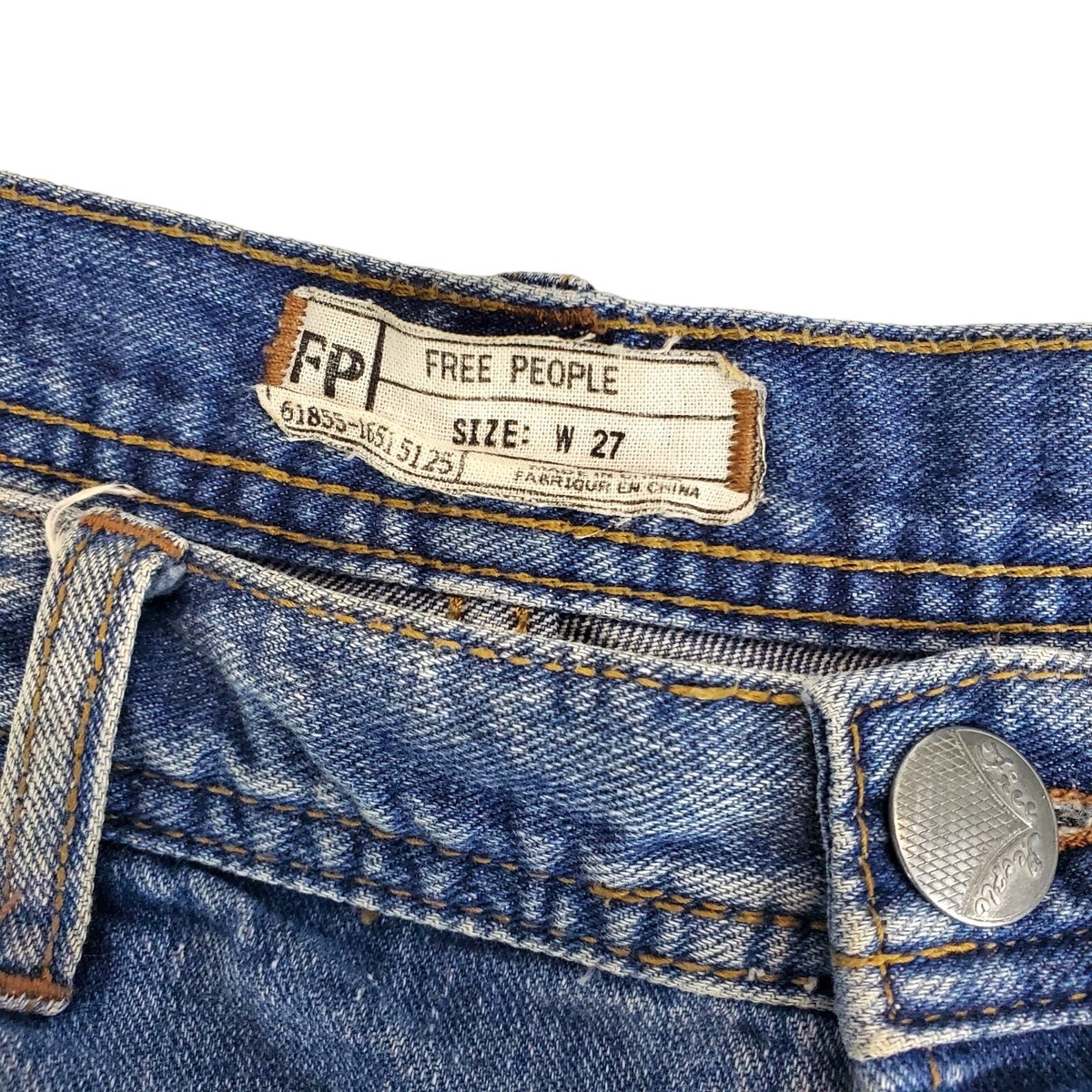 デイジー 【SALE中】❗️ FREE PEOPLE Shorts Womens 27 Blue Daisy Dukes Distressed Denim