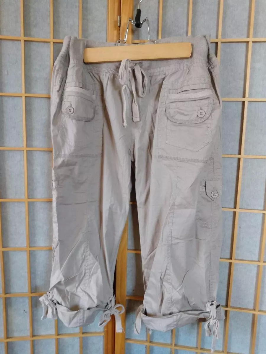 Capris with hotsell side pockets