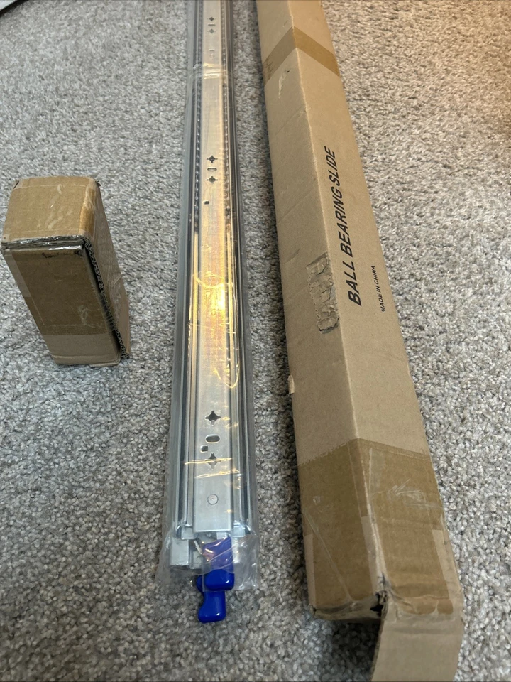 Correderas de cajón con rodamientos de bolas de alta resistencia Foto 2 de 4