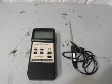 VWR Precision 0.01° RTD Traceable Platinum Thermometer W/ Probe & New Battery