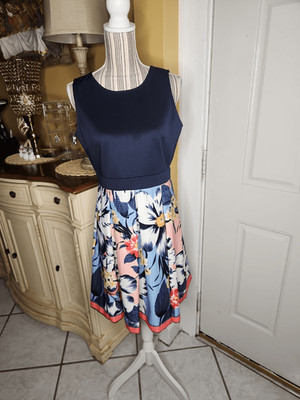 Dressbarn Established 1962 Dress Navy Blue Top With Floral Skirt Sz 10P