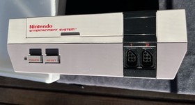 NINTENDO NES Action Set Orange Zapper With Super Mario & Duck Hunt Circa 1988