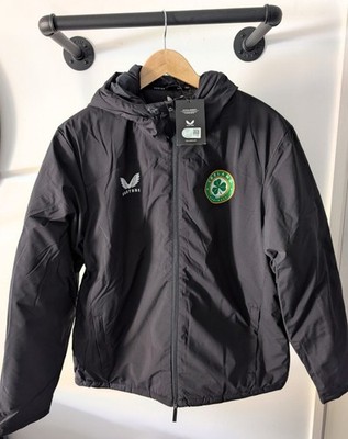 Irland Fußball Castore Players Bench Jacke schwarz Größe L neu mit Etikett