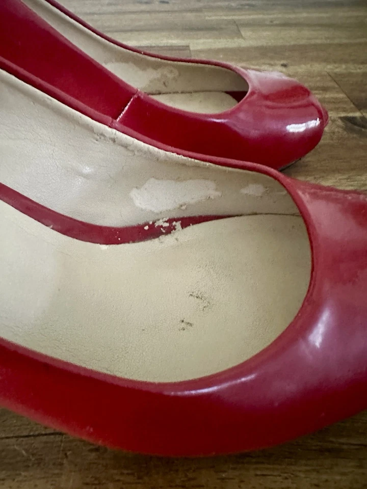 Nine West Red Patent Kelsyo Peep Toe Pumps Heels Size 6 - Image 3 of 4