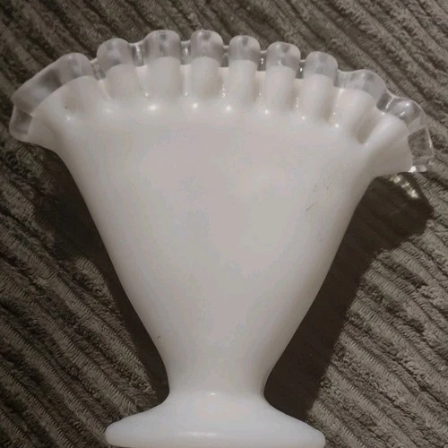 Vintage Fenton Silver Crest Milk Glass Fan Vase
