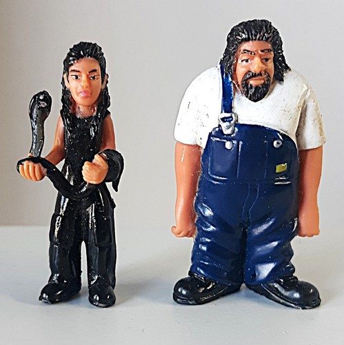 Homies Series 7 Culebra and Big Foot 1/32 Scale Miniature Action Figures - Picture 2 of 3