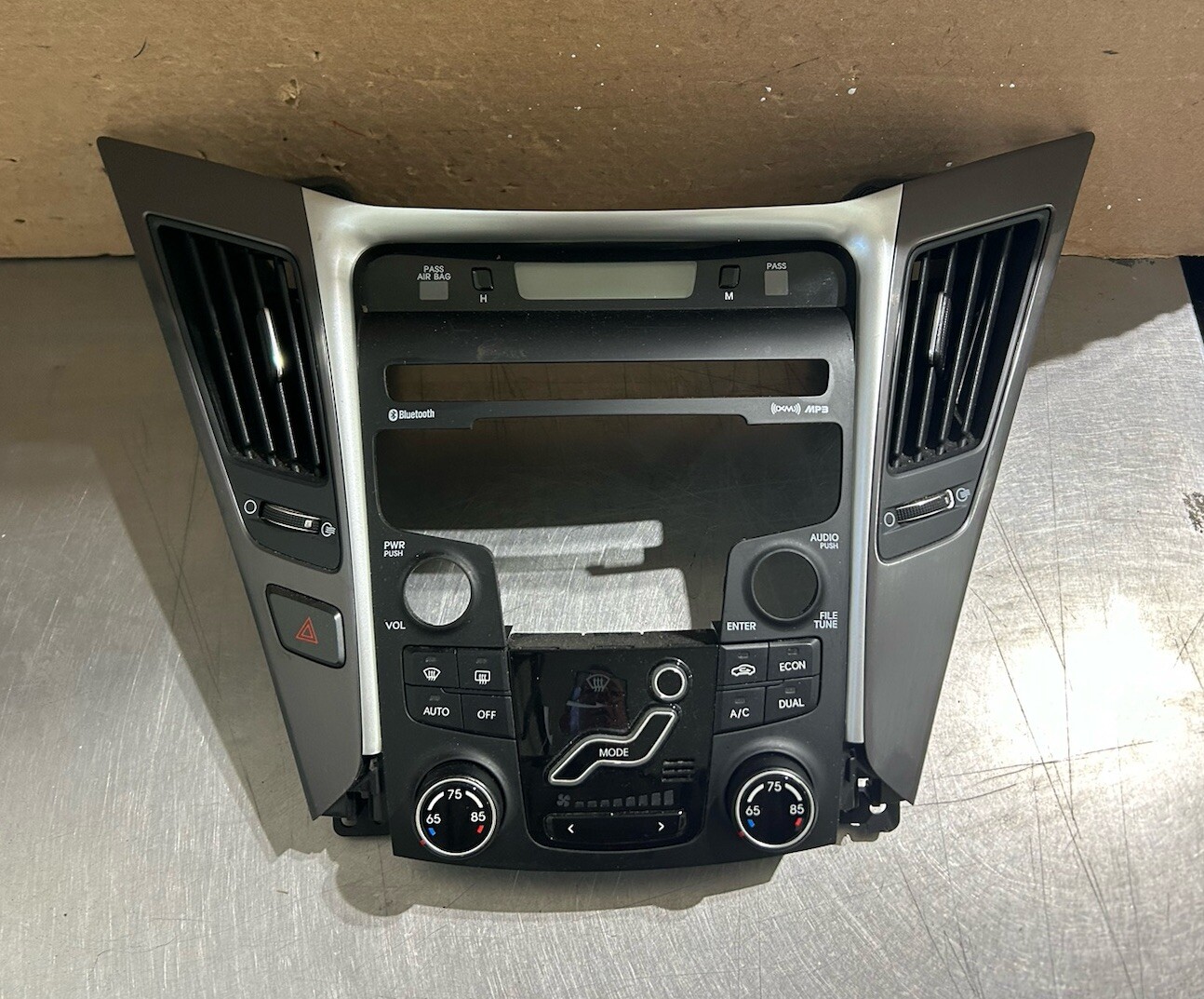 ✅2011 -2014 Hyundai Sonata Center Radio Climate Control Air Vent Bezel  #51