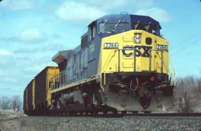 あページ CSX 7744 C40-8W BYRON HILL WI ORIGINAL SLIDE 04-10-93 T20-12
