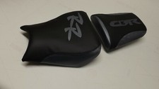 HONDA 04/07 CBR1000RR FRONT & REAR BLACK C. F.TEXTURE/DARK GREY SEAT COVERS