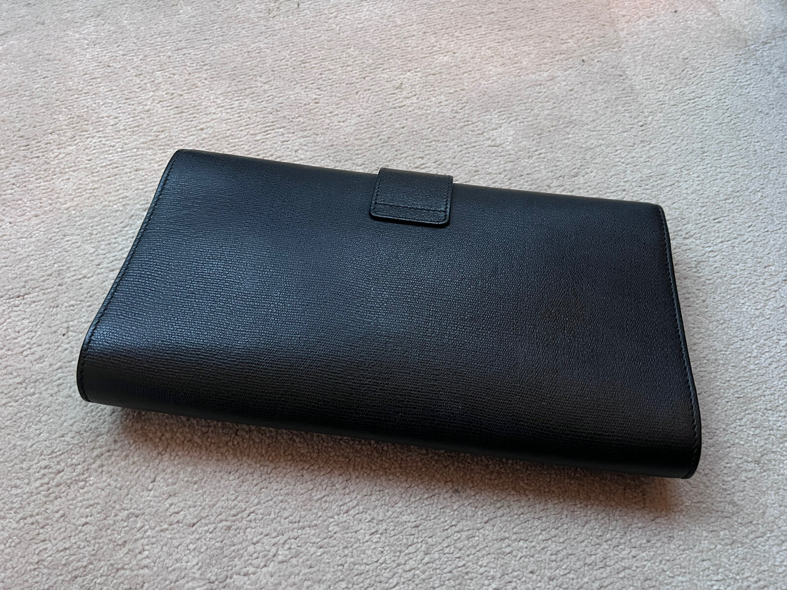 Borsa da sera Yves Saint Laurent YSL pelle nera Chyc autentica