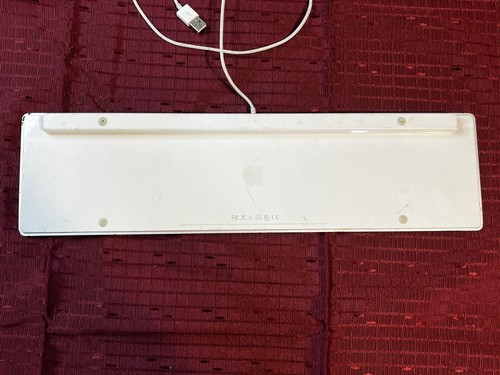 Apple Mac A1243 Tastiera USB standard cablata con tastierino numerico (leggi desc) - Foto 11 di 11
