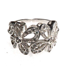 VINTAGE STUNNING STERLING SILVER CLEAR CZ BAND RING  SIZE 7