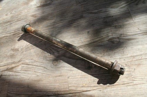 Honda XL500S Hinter-Achse / Bolzen