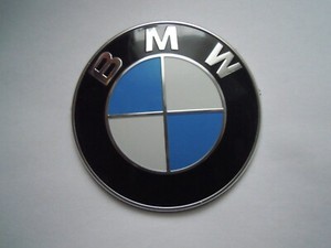 Original BMW Emblem Plakette  Heckklappe 82mm  7057794   ( 12 )