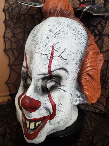IT Chapter Two 2 Pennywise Vinyl Adult Halloween Mask New By Rubies Costume Wow - Picture 3 of 24